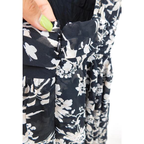 Abercrombie & Fitch Women's Black & White Floral Flirty Drama Mini Dress Size‎ L - Picture 4 of 5